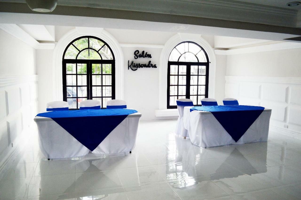 Hotel Villa Antigua San Salvador Extérieur photo