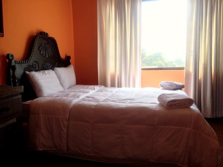 Hotel Villa Antigua San Salvador Extérieur photo